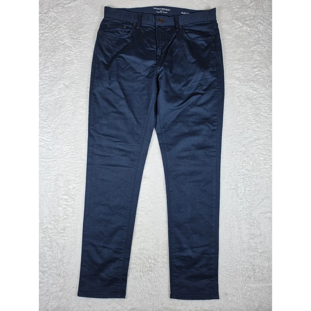 NEW Banana Republic Travel Jean Mens 31x32 Navy Athletic Fit S/599223